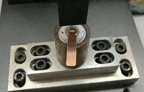 了解電池極耳點焊機(jī)工作流程